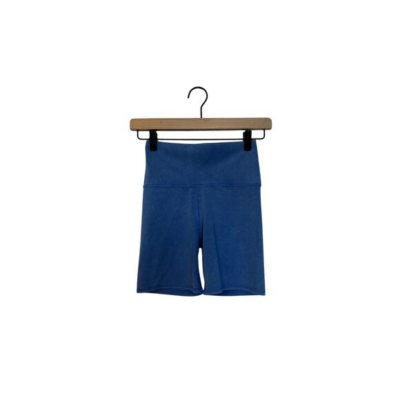 Vuori High Waisted 5" Bike Shorts Womens XS - Picture 1 of 4